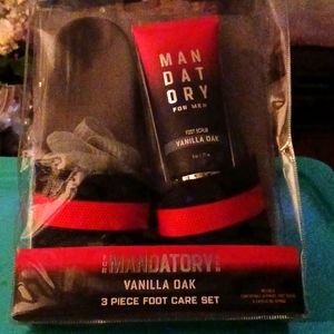 Vanilla Oak 3 piece foot care set by For Mandatory Men